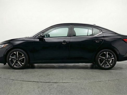 Used 2025 Nissan Sentra SV FWD image 5