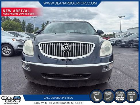 Used 2011 Buick Enclave CXL w/ Trailering Provision Package FWD image 2