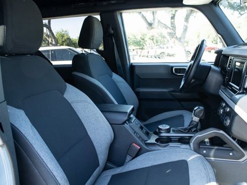 Used 2022 Ford Bronco Big Bend image 17