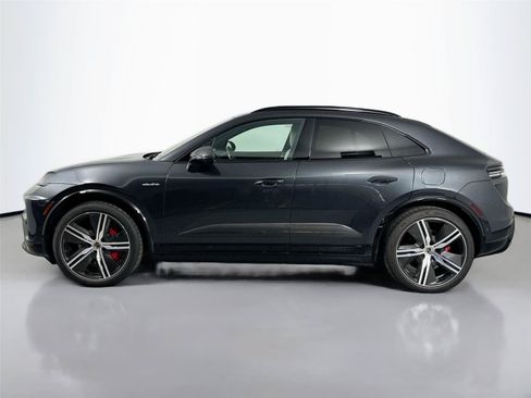 Certified 2024 Porsche Macan Turbo Electric AWD/4WD image 2