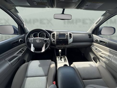 Used 2013 Toyota Tacoma 4x4 Double Cab w/ TRD Off-Road Pkg image 7