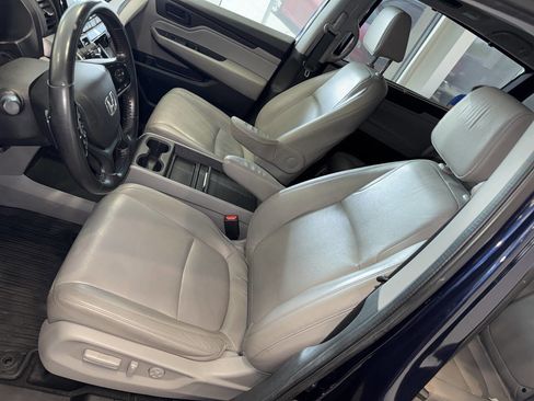 Used 2018 Honda Odyssey EX-L image 16