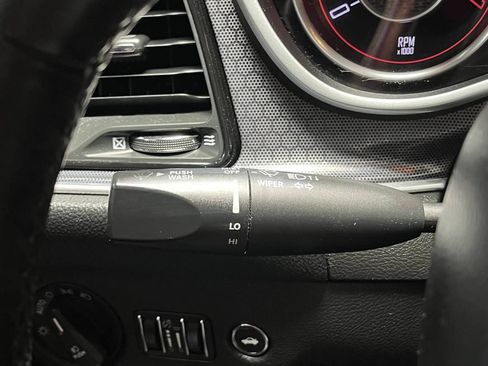 Used 2015 Dodge Challenger SXT Plus RWD image 14