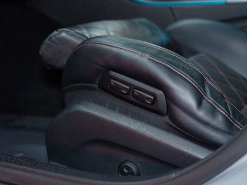 Used 2015 Mercedes-Benz C 63 AMG S image 22