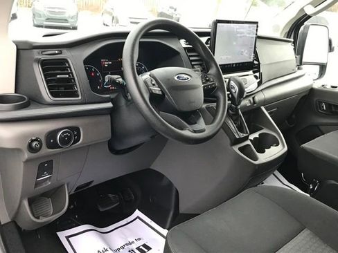 Used 2023 Ford Transit 350 XLT image 6