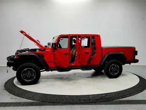Used 2021 Jeep Gladiator Rubicon image 12