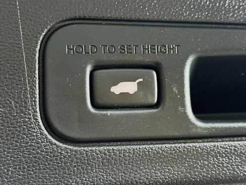 Used 2023 Acura MDX SH-AWD w/ Advance Package image 32