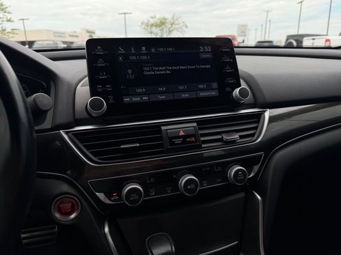 Used 2021 Honda Accord Sport image 17