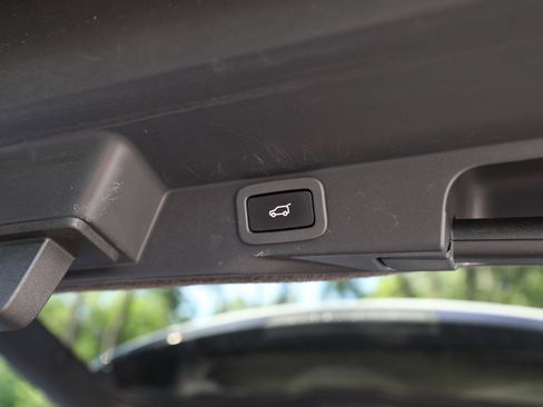 Used 2014 Land Rover Range Rover Sport HSE AWD/4WD image 13
