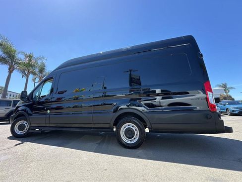 Used 2019 Ford Transit 250 148 High Roof Extended RWD image 3