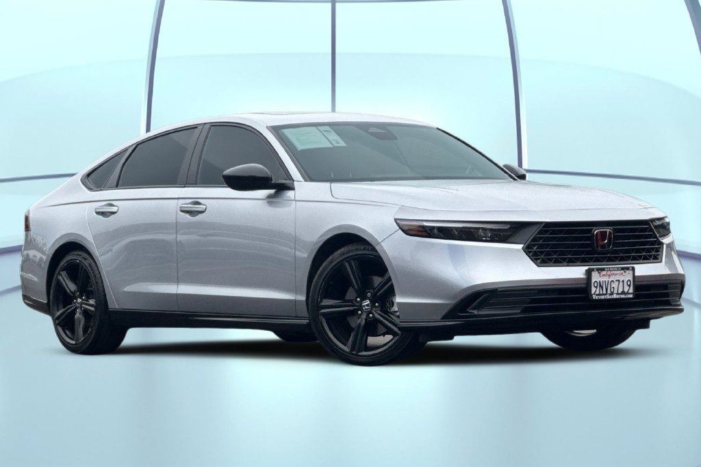 Certified 2024 Honda Accord Sport image 2