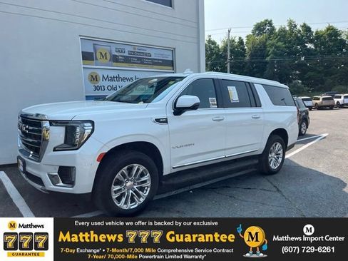 Used 2023 GMC Yukon XL SLT w/ SLT Premium Package AWD/4WD image 1