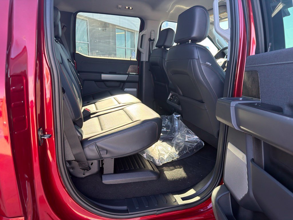 New 2027 Ford F350 Lariat w/ Lariat Premium Package AWD/4WD image 26