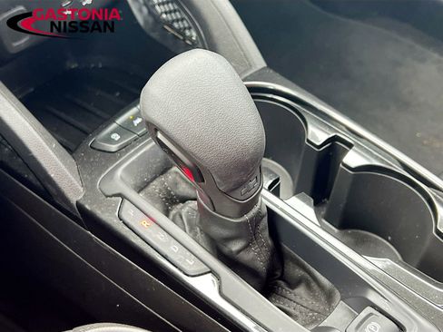 Used 2025 Chevrolet TrailBlazer LT image 22