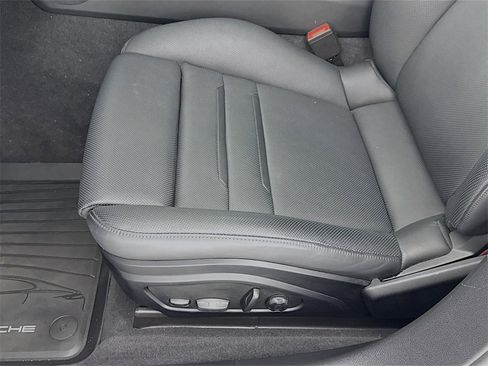 Certified 2023 Porsche Panamera Turbo S w/ Premium Package image 14