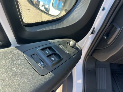 New 2026 RAM ProMaster 3500 w/ Convenience Group image 17