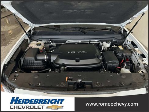 Used 2022 GMC Canyon Elevation w/ Trailering Package image 9