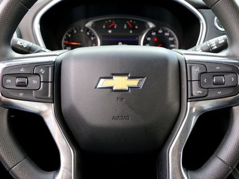 Used 2023 Chevrolet Blazer LT FWD image 12