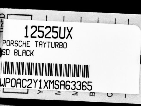 Used 2021 Porsche Taycan Turbo image 31