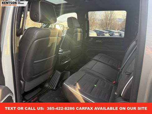 Used 2025 GMC Sierra 2500 AT4X image 40