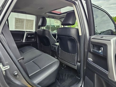 Certified 2022 Toyota 4Runner Limited AWD/4WD image 13