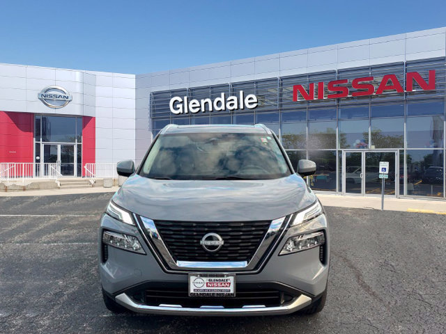Certified 2023 Nissan Rogue Platinum w/ Platinum Premium Package AWD/4WD image 2