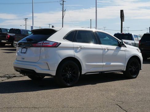 Certified 2023 Ford Edge ST-Line w/ Class II Trailer Tow Package image 4