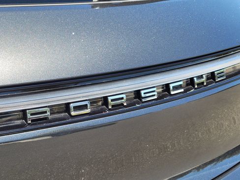Used 2026 Porsche Macan AWD/4WD image 34