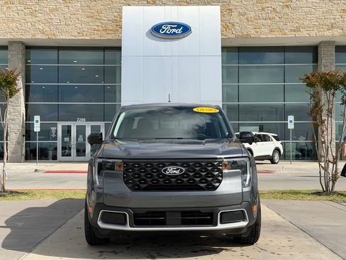 New 2026 Ford Maverick Lariat w/ 4K Tow Package image 35