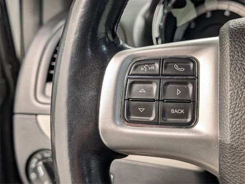 Used 2019 Dodge Grand Caravan GT image 17