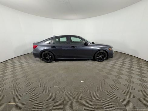 Used 2022 Honda Civic Sport image 12