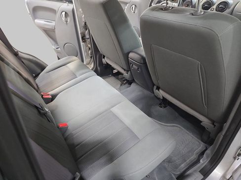 Used 2005 Jeep Liberty Limited image 12