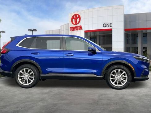 Used 2023 Honda CR-V EX-L image 3