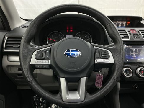 Used 2017 Subaru Forester 2.5i Premium w/ All-Weather Package AWD/4WD image 32