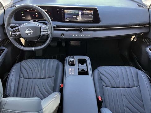 Used 2023 Nissan Ariya Platinum+ image 10