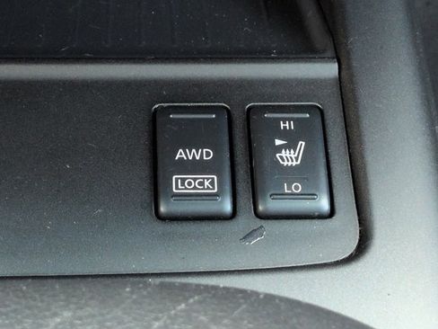 Used 2009 Nissan Murano LE AWD/4WD image 23
