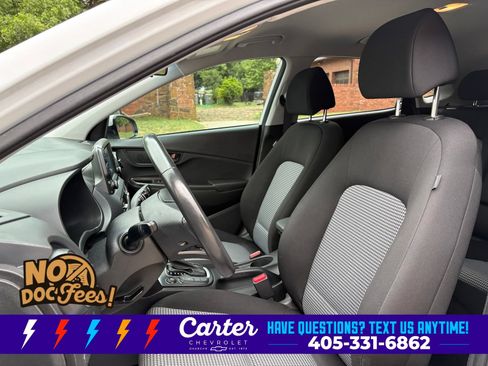 Used 2021 Hyundai Kona SEL FWD image 25