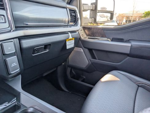 New 2026 Ford F350 Lariat w/ Chrome Package AWD/4WD image 32