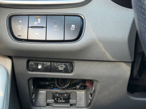 Used 2019 Kia Sorento SX AWD/4WD image 40