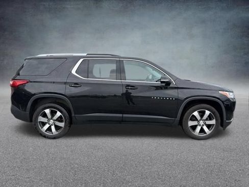 Used 2018 Chevrolet Traverse LT FWD image 5