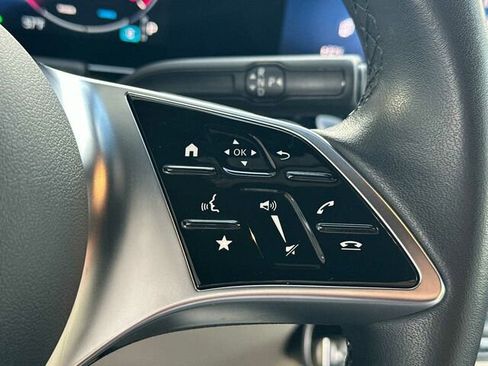 Used 2025 Mercedes-Benz GLA 250 image 30