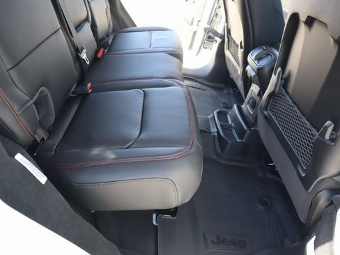 New 2026 Jeep Wrangler Rubicon image 14
