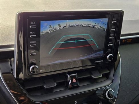 Certified 2021 Toyota Corolla LE image 22