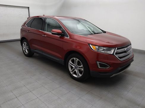 Used 2018 Ford Edge Titanium w/ Technology Package FWD image 11