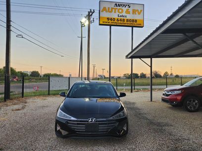 Used 2019 Hyundai Elantra SEL w/ Winter Weather Package