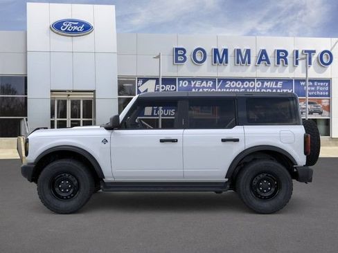 New 2026 Ford Bronco Outer Banks AWD/4WD image 3