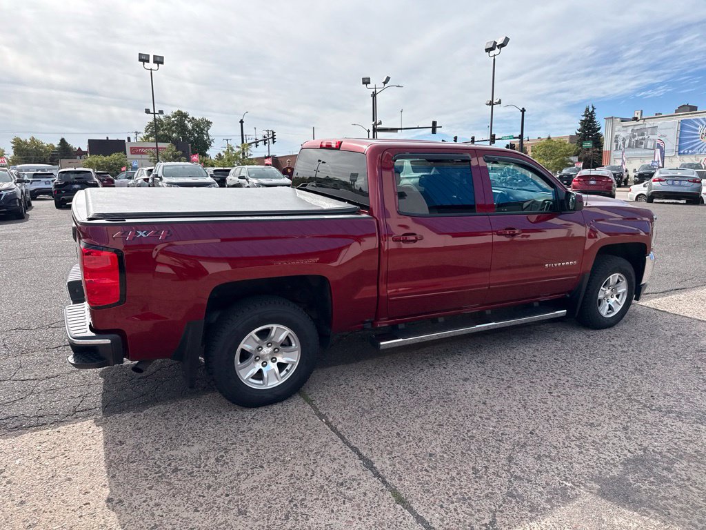 Used 2018 Chevrolet Silverado 1500 LT w/ All Star Edition AWD/4WD image 12