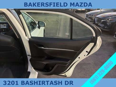 Used 2024 Toyota Camry SE image 14