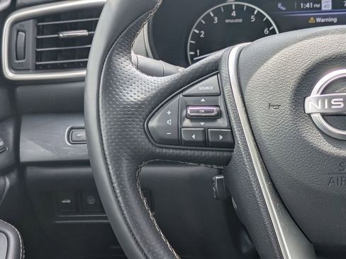 Used 2023 Nissan Maxima Platinum w/ Sport Mat Group FWD image 13