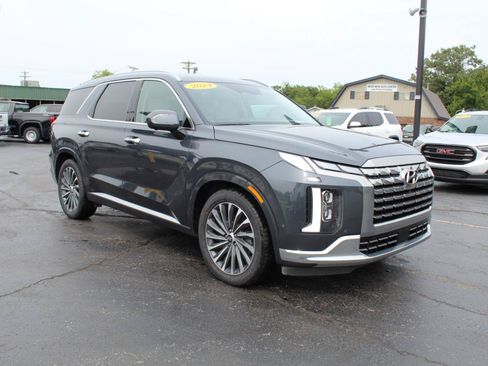 Used 2024 Hyundai Palisade Calligraphy AWD/4WD image 3